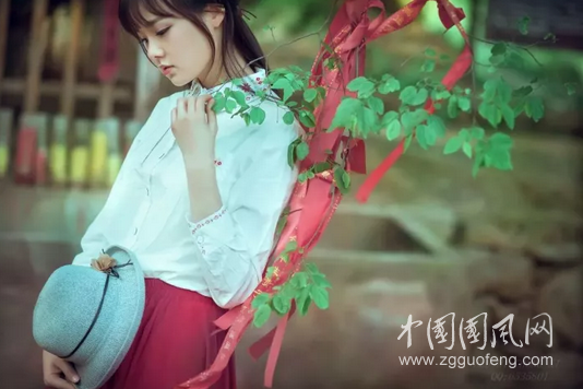 承　諾　如　煙