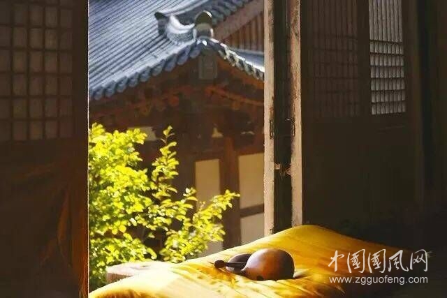  靈魂站立高處