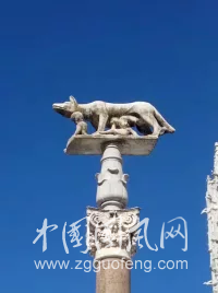  楊天亮歐洲行（十八）游錫耶那