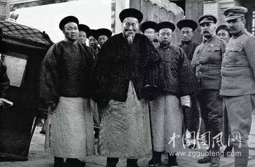 李鴻章與大連（文  王金杰）