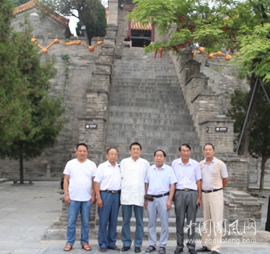 淮北市政協(xié)副主席張輝一行赴河南鹿邑考察