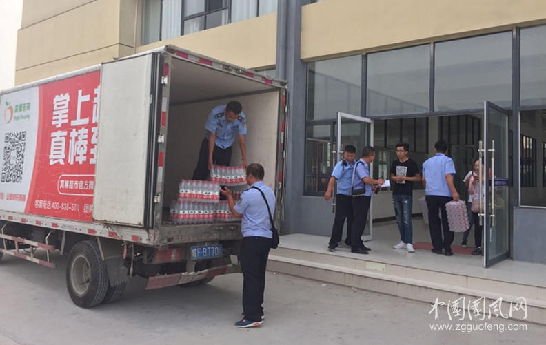  警企共建   魚水情深