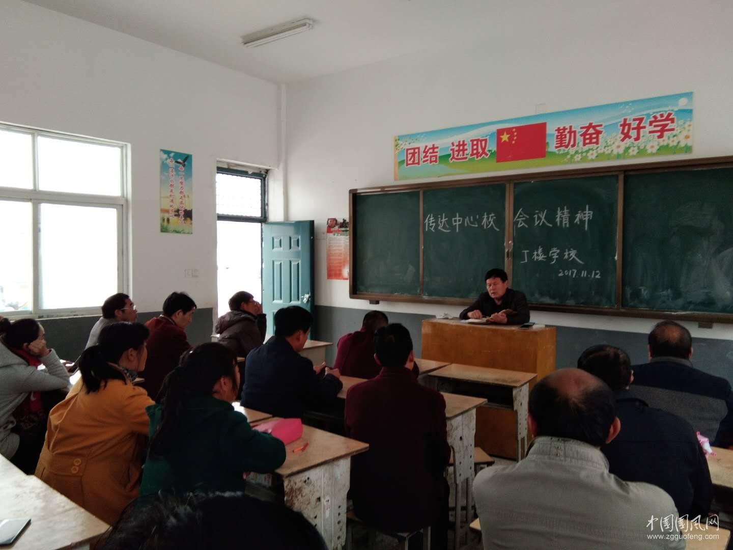  辦好中國(guó)特色的義務(wù)教育事業(yè)（ 文/謝圣元  謝佩佩）