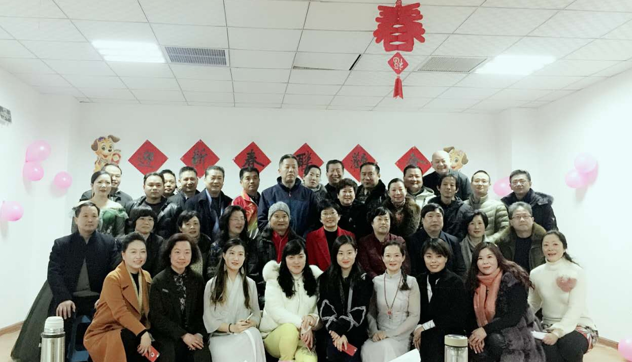  民盟雅集詠新春 文苑歡歌倡綠金