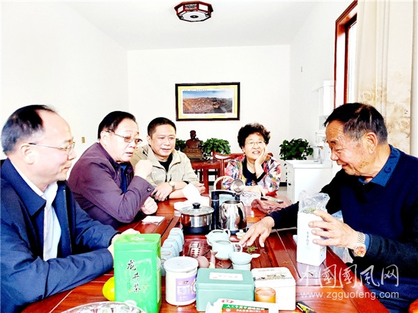  慶祝國慶雙節(jié)，履尋革命圣地，弘揚紅色精神