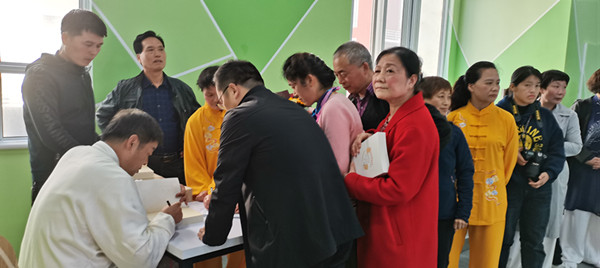 簽名.jpg