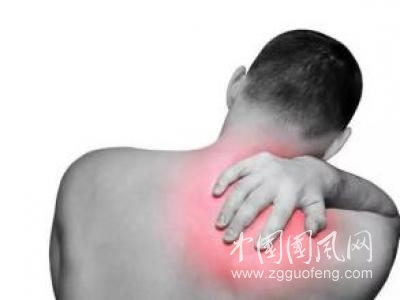 這5個(gè)小細(xì)節(jié)不注意，小心頸椎病纏上你！