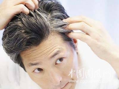 40歲頭發(fā)就白是怎么回事跟什么原因有關(guān)