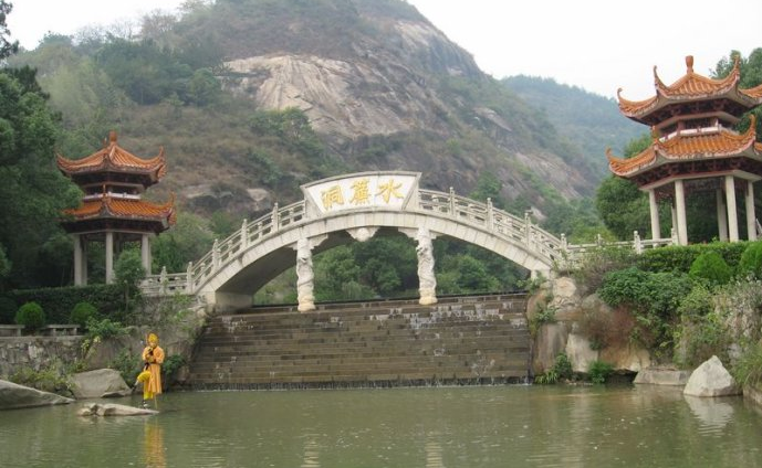 南岳衡山水簾洞