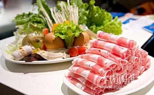 冬季吃羊肉最溫補(bǔ)，但不能和它一起吃，后果很嚴(yán)重！