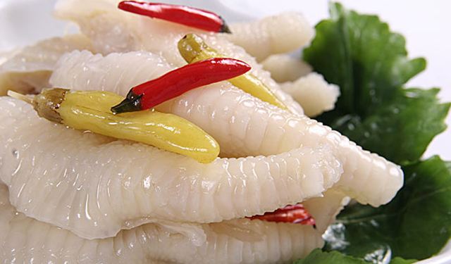 真的有那么多的雞來制作“鳳爪”嗎？看完你還想吃嗎