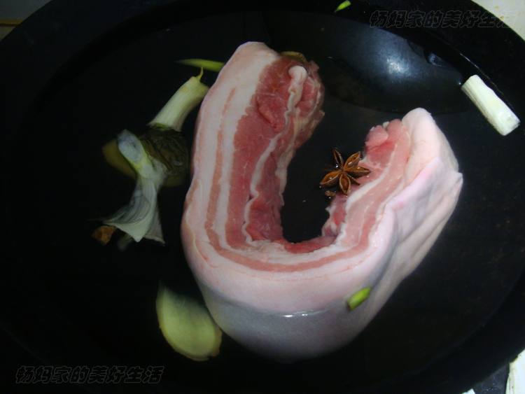 南乳扣肉的做法步驟2