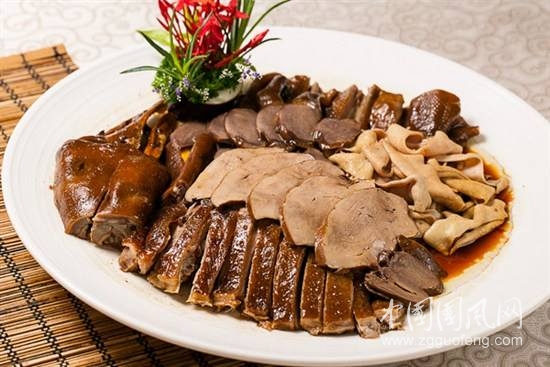 廣東人逢年過(guò)節(jié)餐桌上一定有它