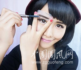 學好第四步畫眉手法，以后畫眉不但快效果還好