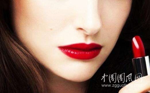 常涂口紅對(duì)身體有什么傷害