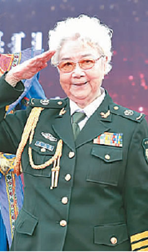 黨的女兒心向黨