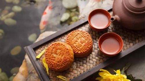 詩意與浪漫：中秋的傳統(tǒng)與傳統(tǒng)的中秋
