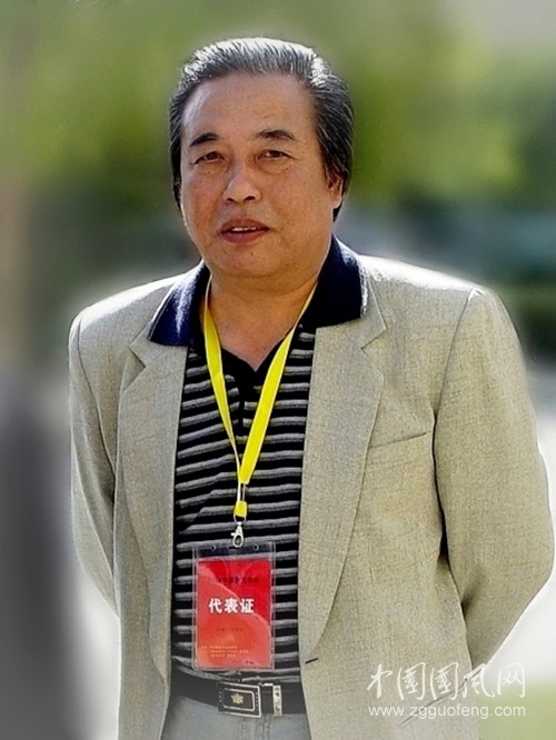 （1）作者簡介（題照-彩頁1-1）.jpg0.jpg