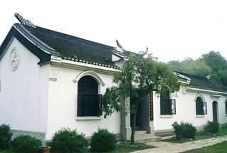 《鐘山即事》
