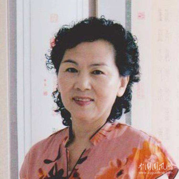 倪真作品欣賞