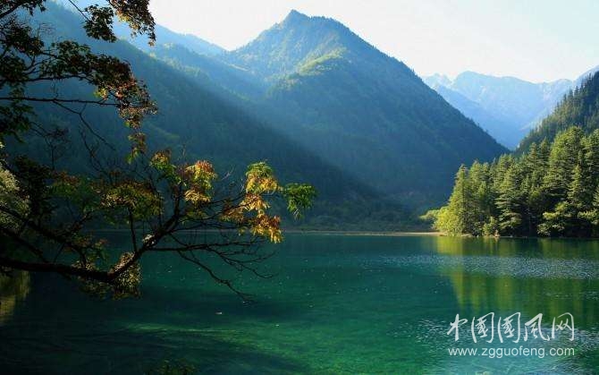 《遠(yuǎn)行》兩首