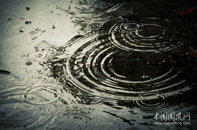 等候那場(chǎng)雨