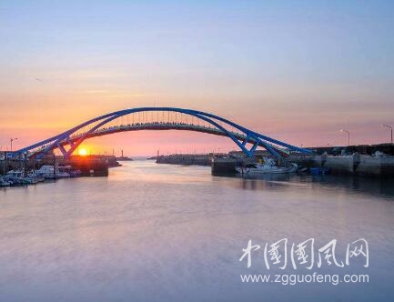 下午六點(diǎn)