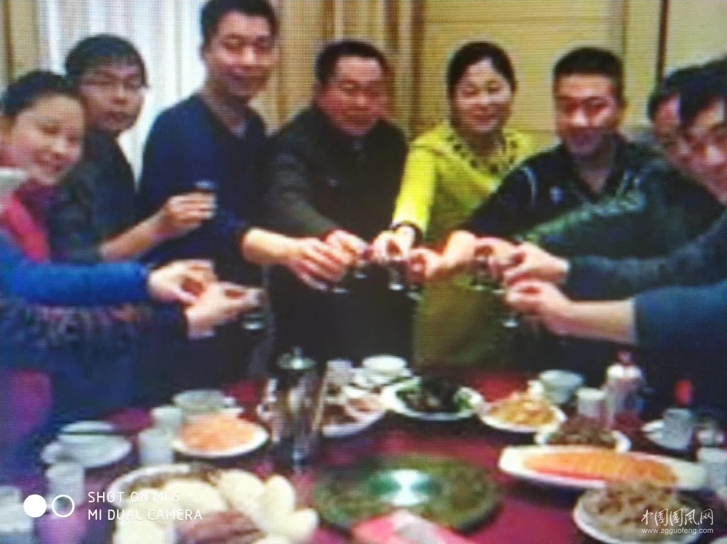 中秋佳節(jié)話親情    文/吳忠芹